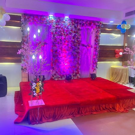 Babian Inn Lucknow Dış mekan fotoğraf