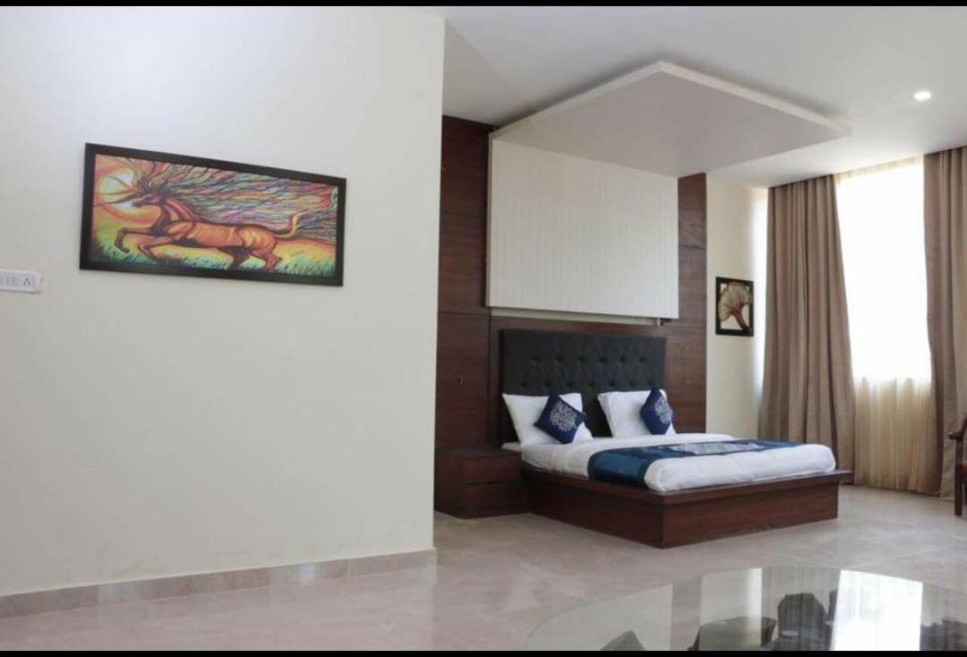 Babian Inn Lucknow Dış mekan fotoğraf